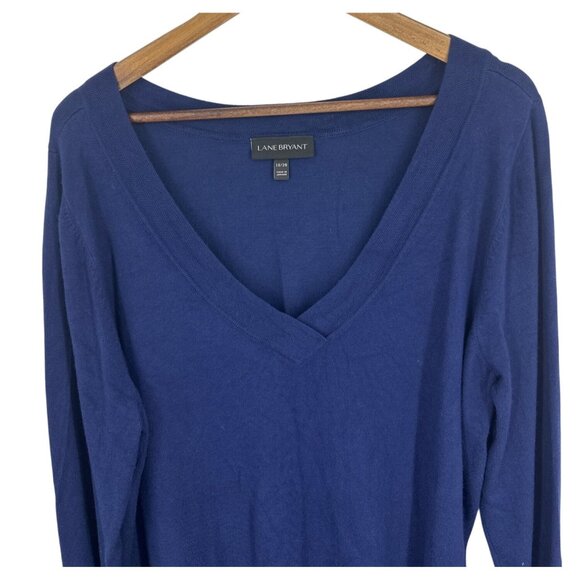 Lane Bryant Womens Navy Blue V-Neck Sweater Long Sleeve Lightweight Sz 18/20 - Picture 2 of 8